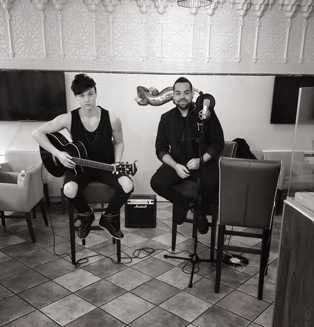 Chàng con lai Việt - Pháp đúng chuẩn soái ca: Body 6 múi, khuôn mặt cực điển trai-2