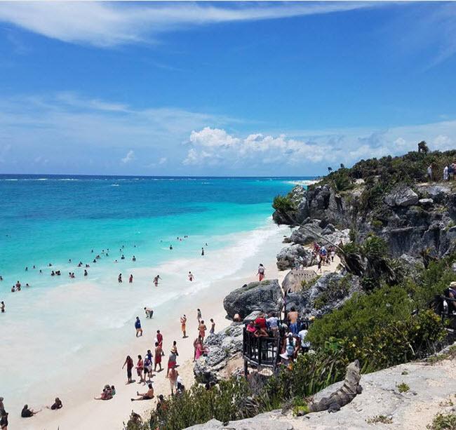 Những điểm du lịch nổi tiếng bị đe dọa vì quá đông du khách-4