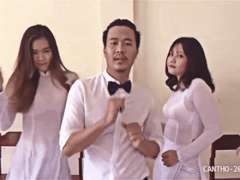 Tài Smile lật đổ tất cả các cover của hit Despacito bằng phiên bản hát dân ca-4