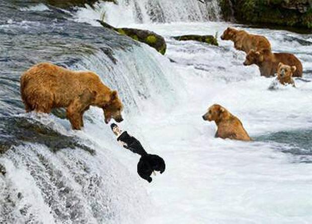 Hình ảnh Thùy Dương Next Top hoá thân thành Audrey Hepburn được chế thành loạt ảnh siêu buồn cười-7