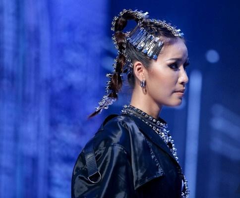 Chiêm ngưỡng những kiểu tóc có '1-0-2' của dàn huấn luyện viên The Face-2