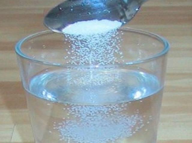 Bí quyết rửa mặt trong ngày hè-4