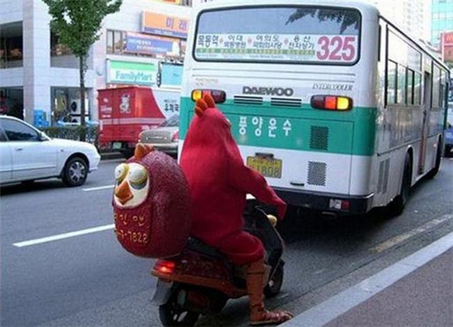 Ảnh hài: 'Dị nhân' ra phố-4