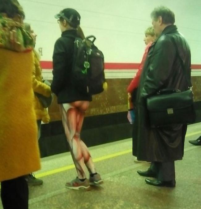 Ảnh hài: 'Dị nhân' ra phố-6