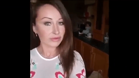 'Rợn tóc gáy' với búp bê Annabelle đời thực ở Scotland-2