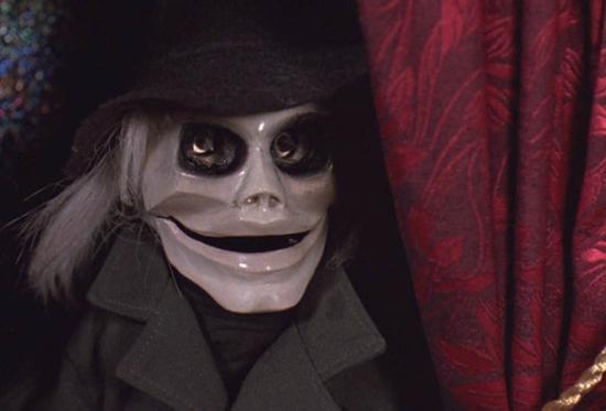 Không chỉ có Annabelle, màn ảnh thế giới còn nhiều búp bê ma đáng sợ hơn thế-4