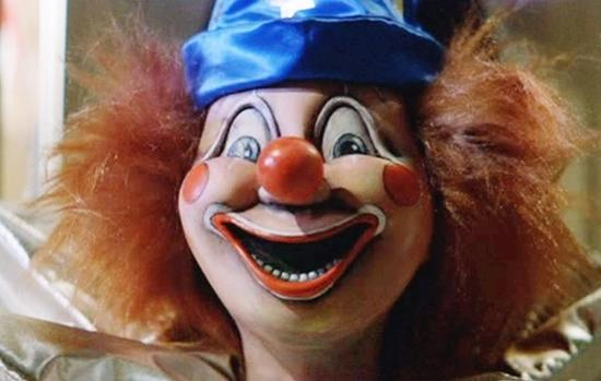 Không chỉ có Annabelle, màn ảnh thế giới còn nhiều búp bê ma đáng sợ hơn thế-5