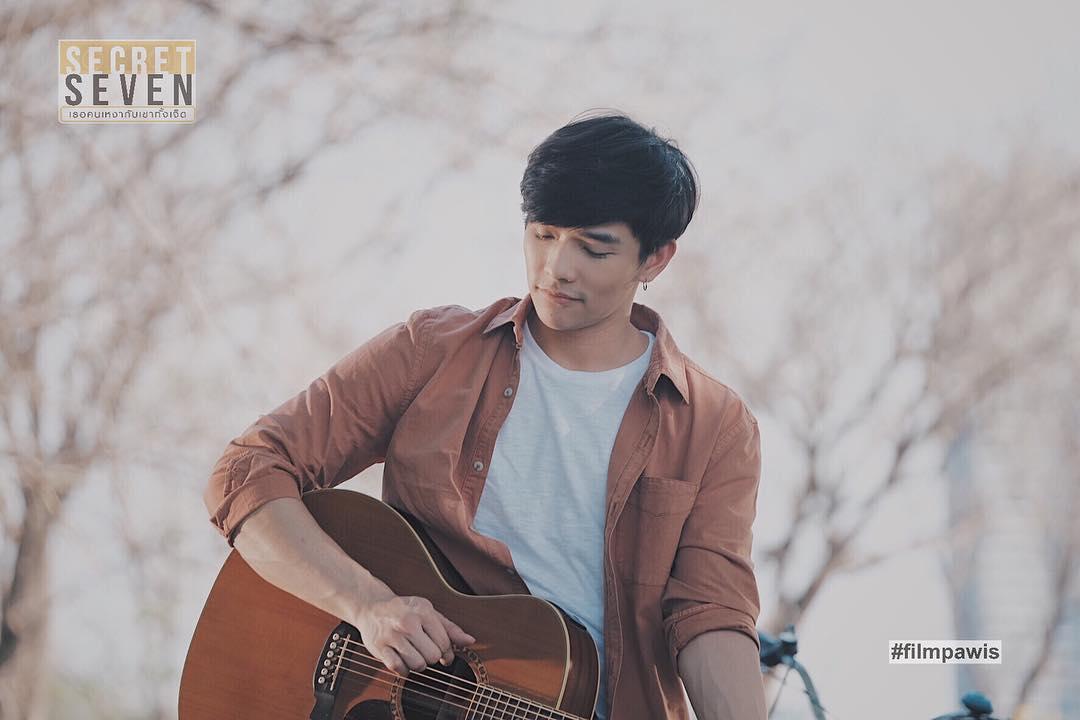 'Secret Seven' - Câu chuyện về cô nàng sợ yêu được 7 mỹ nam theo đuổi-11