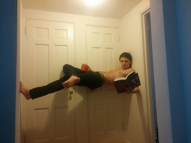 Những kẻ thích 'mua vui' cho người khác (P2)-1