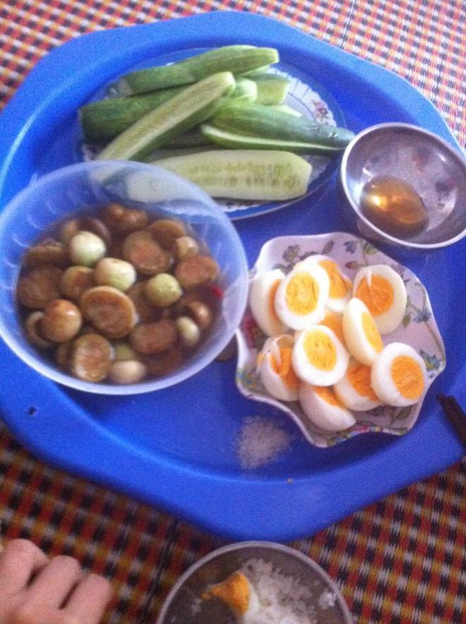 Cô nàng nhờ tư vấn nấu cơm 30k/bữa cho hai vợ chồng, chị em hồ hởi giới thiệu nhiều món ngon giá rẻ-2