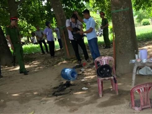 Nam thanh niên bốc cháy dữ dội lao xuống sông tử vong