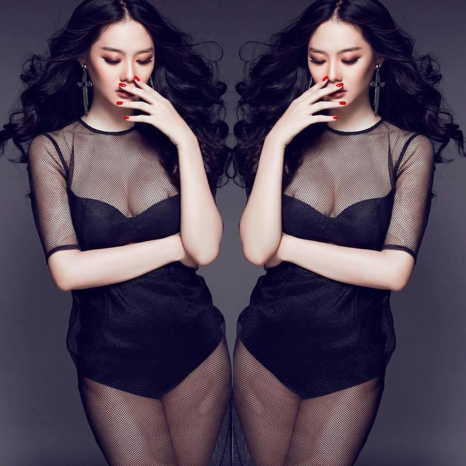 Linh Chi sexy từ phong cách đời thường đến thời trang thảm đỏ-4