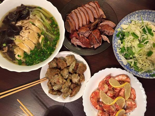 Phát hờn với 5 mâm cơm phiên bản chồng nhà người ta nấu tặng vợ-1