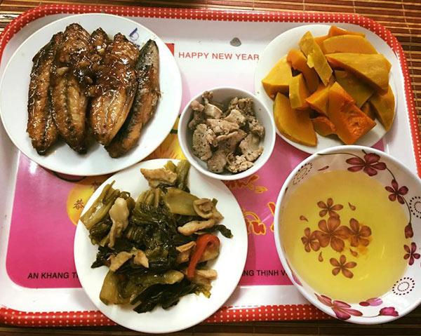 Phát hờn với 5 mâm cơm phiên bản chồng nhà người ta nấu tặng vợ-2