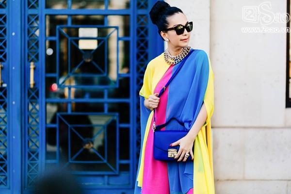 Bất chấp tuổi tác, Diễm My chinh phục bộ sưu tập váy sặc sỡ còn hơn nhiều hotteen-9