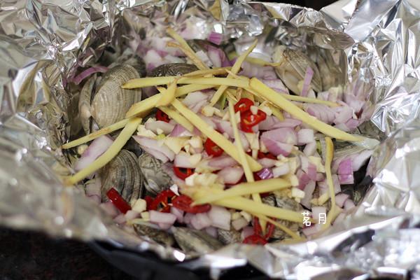 Mát trời mà có bát ngao hấp nấm cay nóng hổi thế này thì còn gì bằng-5