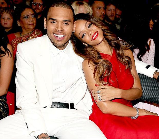 Chris Brown kể sự thật về đêm hành hung Rihanna bầm mặt: 'Cô ấy đánh và nhổ máu vào mặt tôi'-2