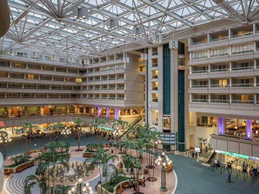 Những sân bay tuyệt đến mức dù bị hoãn chuyến, khách cũng khó bực mình-6