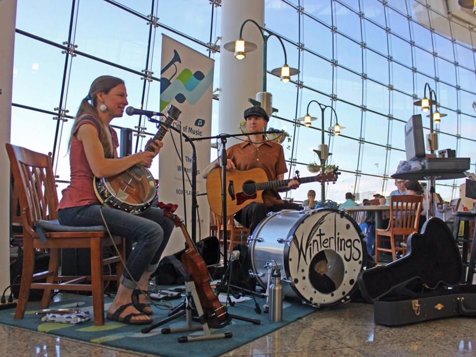 Những sân bay tuyệt đến mức dù bị hoãn chuyến, khách cũng khó bực mình-9