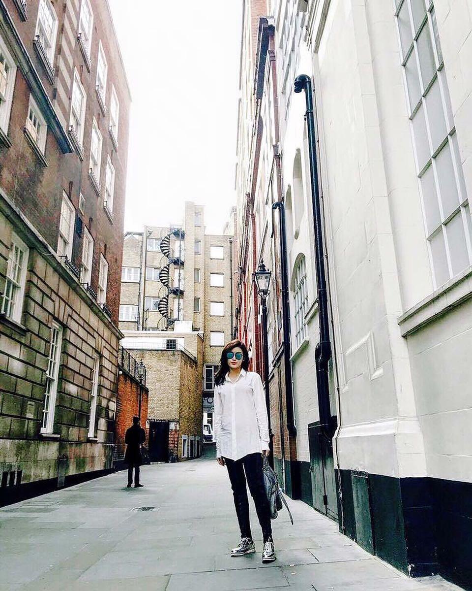 Tin sao Việt 16/8: Angela Phương Trinh thở than vì dính dịch sốt xuất huyết-3