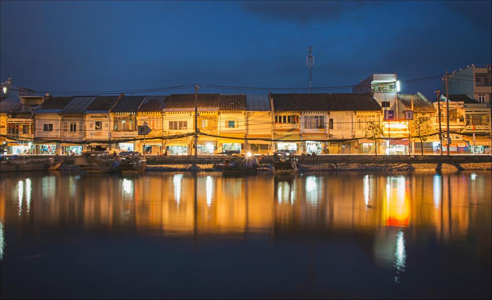 Bến Bình Đông giữ lại Tết xưa Sài thành-1