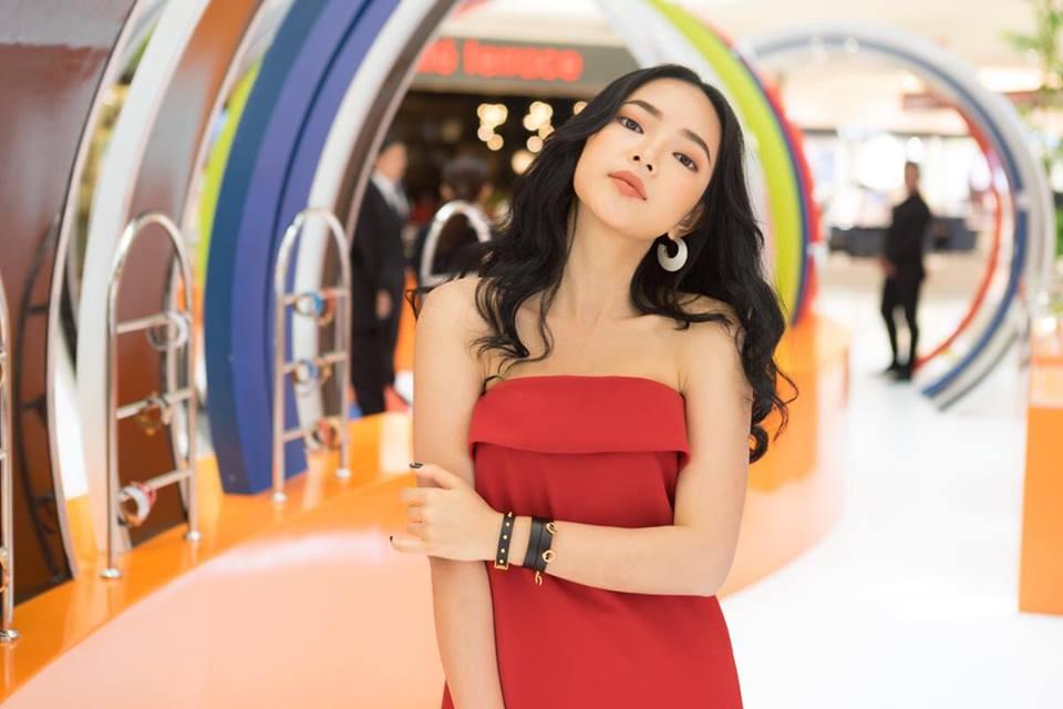 Hot girl - hot boy Việt 17/8: Huyền Baby than thở 'yếu tim' vì các 'thánh' giật tít-3