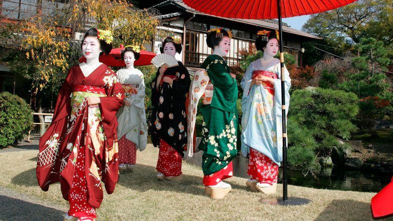 Cuộc sống bí ẩn của các thiếu nữ khổ luyện thành geisha-8