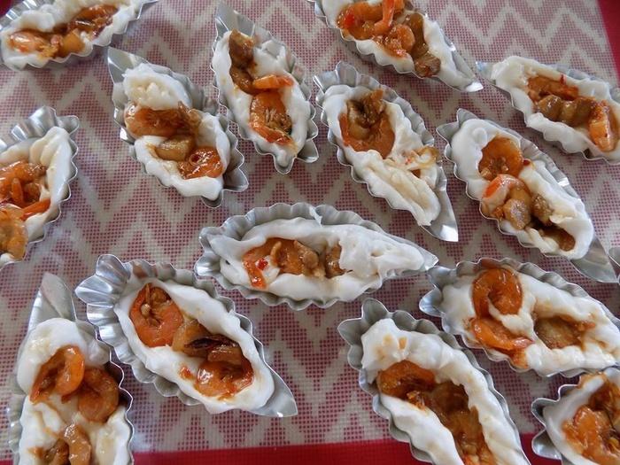 Cứ làm bánh bột lọc nhân tôm thịt ngon nức nở thế này bảo sao ăn hoài không chán!-5