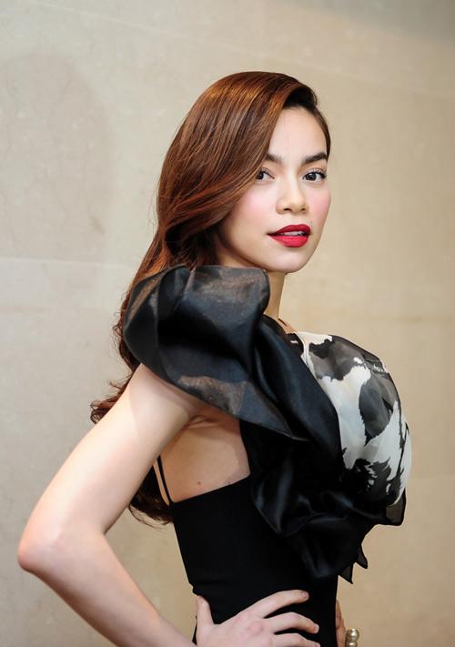 Sao Việt tô son đậm huyền thoại: Người đỉnh cao sang trọng, kẻ chìm xuồng quê mùa-2