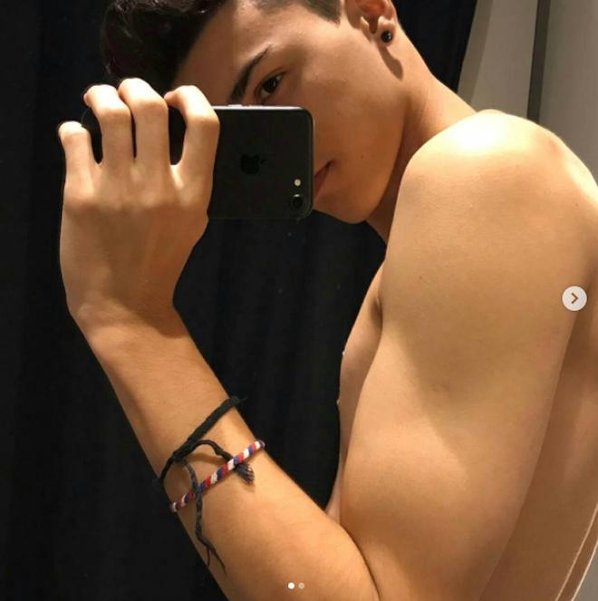 16 tuổi đã đẹp trai vậy, vài năm nữa kiểu gì cũng thành soái ca thôi-4