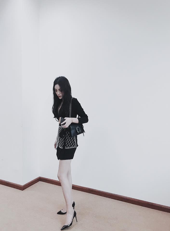 Mỗi lần xuất hiện Kỳ Duyên lại có thêm một món đồ hiệu xa xỉ đáng ghen tị-7