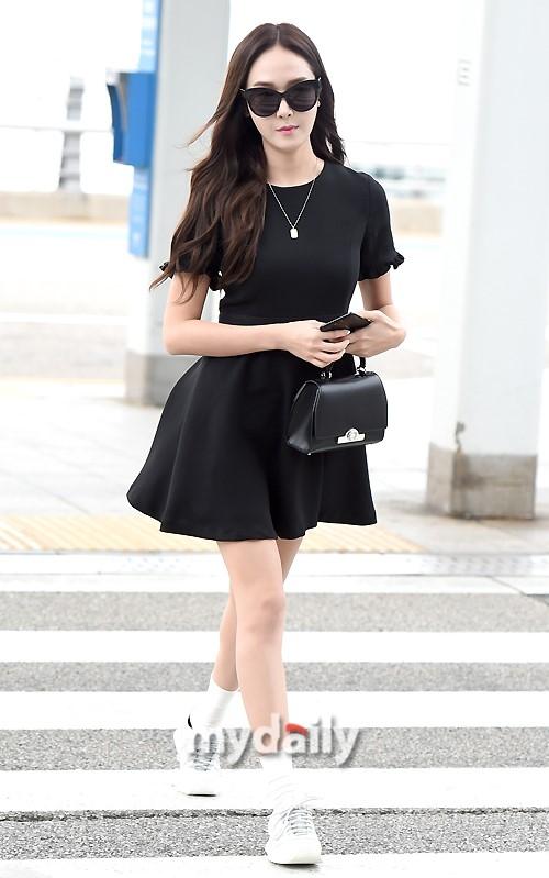 Mê mẩn style sân bay đơn giản nhưng cực bắt mắt của Jessica Jung-4