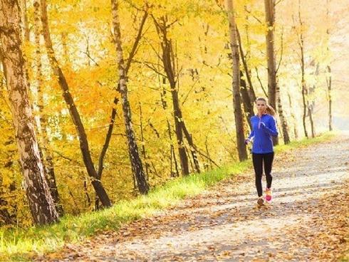 4 phút tập luyện tại nhà hiệu quả hơn 1 giờ tập gym-1