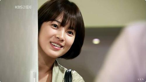 Những kiểu tóc một thời thương nhớ của cô dâu tương lai Song Hye Kyo-4