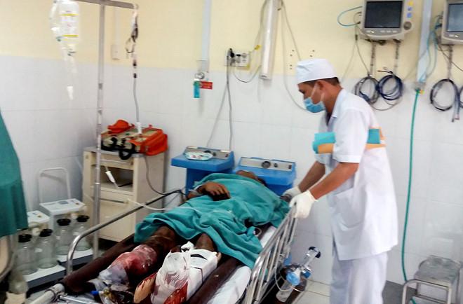 Vụ nổ 6 người chết: Gia đình khó khăn nên cưa lấy sắt bán mua gạo-1