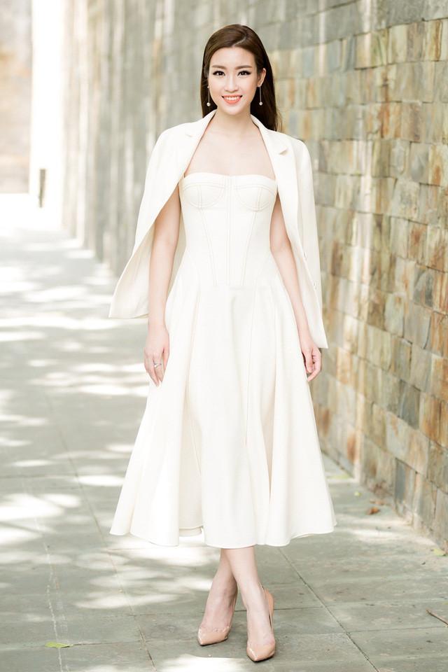 Hoa hậu Đỗ Mỹ Linh chuộng phong cách công chúa-2