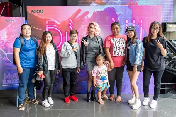 Dù mới chơi thân thiết khoảng 2 năm, Bảo Thy một lòng nghiêng về Mia-8