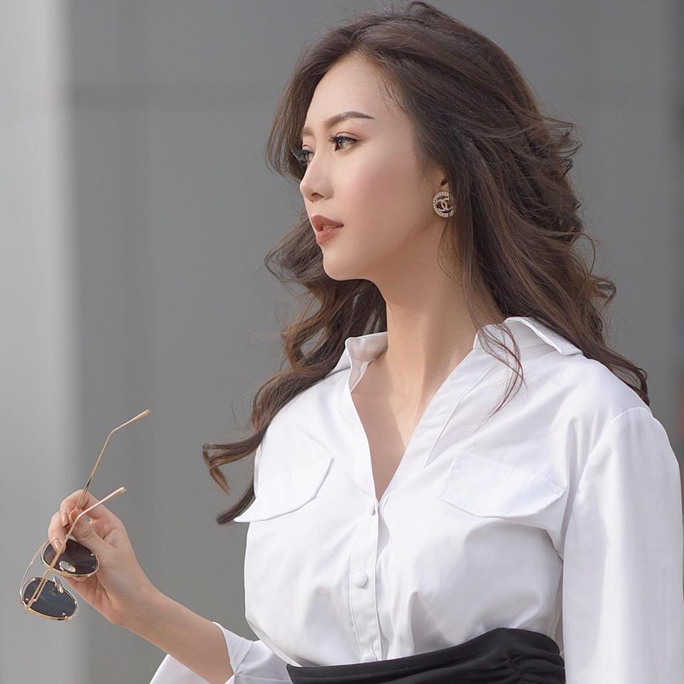 Hot girl - hot boy Việt 20/8: Đại gia Minh Nhựa gửi lời mật ngọt đến bà xã-5