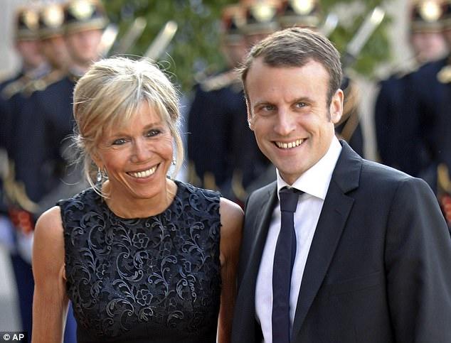 Vợ Tổng thống Pháp tiết lộ rắc rối khi lấy chồng kém tuổi-1