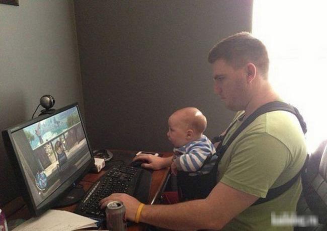 Tỉnh ngủ với ảnh hậu trường khó đỡ của game thủ-8