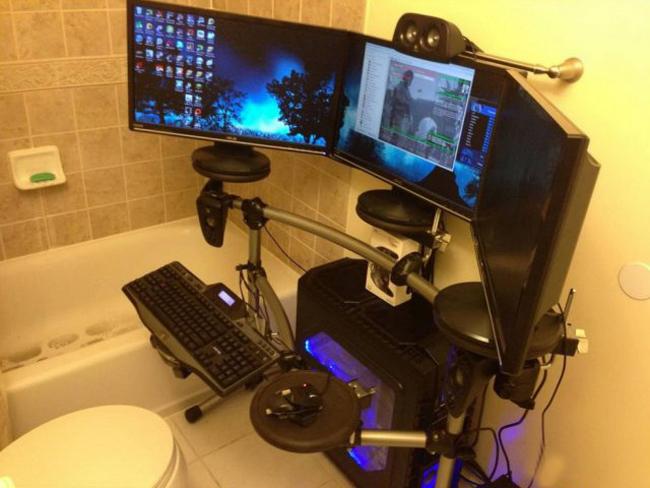 Tỉnh ngủ với ảnh hậu trường khó đỡ của game thủ-14