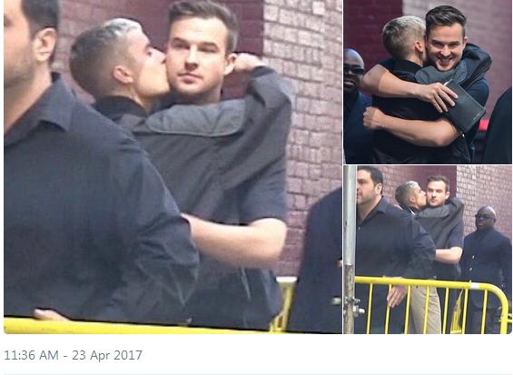 Những màn ôm hôn cùng giới của hoàng tử pop Justin Bieber khiến fan sững sờ-7