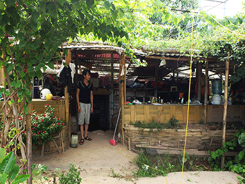 Kỳ quái bê 2 đầu ở Nghệ An, người dân sợ hãi đem chôn-2