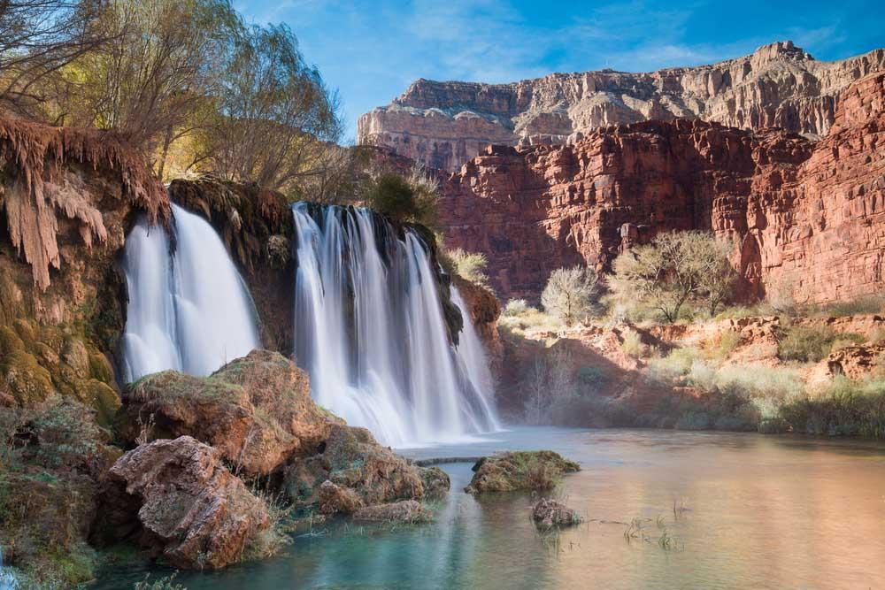 Phát cuồng vì thác nước đẹp không tưởng ẩn mình trong hẻm núi-2