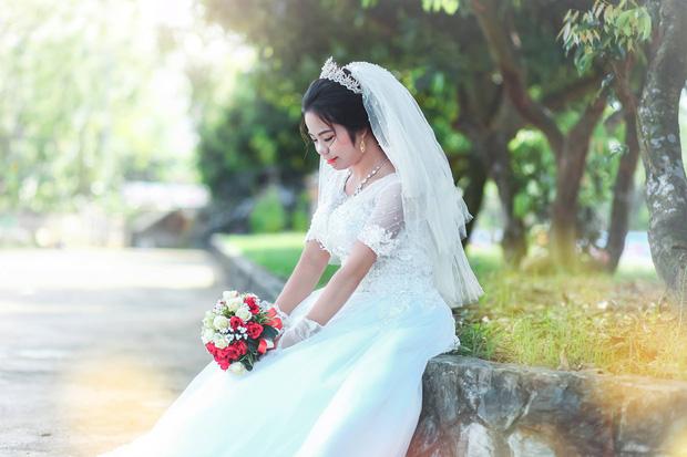 Đám cưới của chàng 1m83 - nàng 1m39 được chia sẻ nhiệt tình nhất hôm nay-6