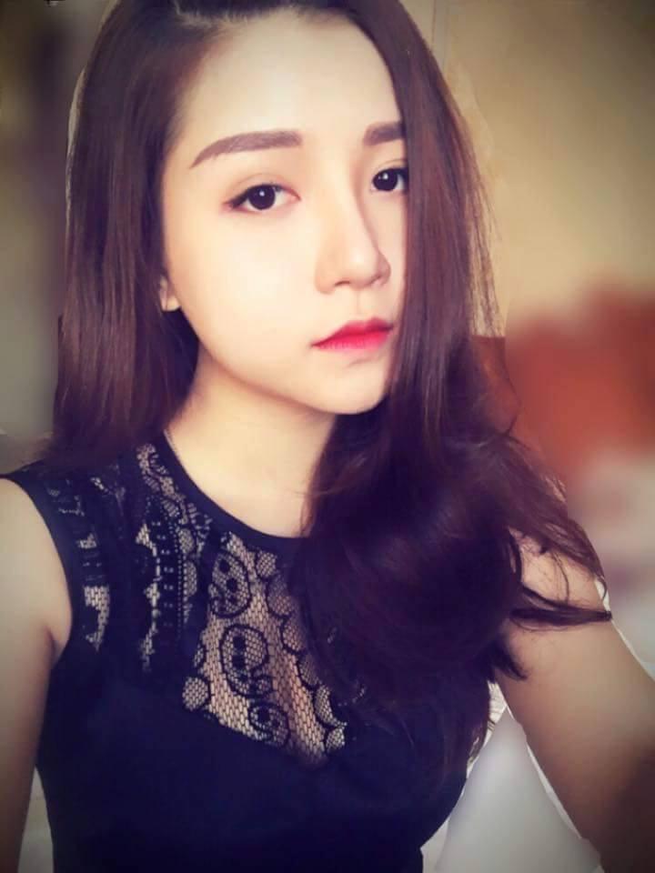 Loạt ảnh chứng minh: Con gái Ngoại thương xinh số 2, chắc chắn không trường nào dám đứng số 1-1