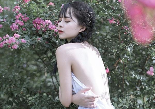 Loạt ảnh chứng minh: Con gái Ngoại thương xinh số 2, chắc chắn không trường nào dám đứng số 1-14