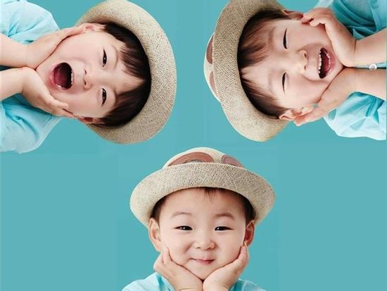 '3 chàng ngự lâm' Daehan Minguk Manse lớn nhanh như thổi sau 1 năm rời 'The Return of Superman'