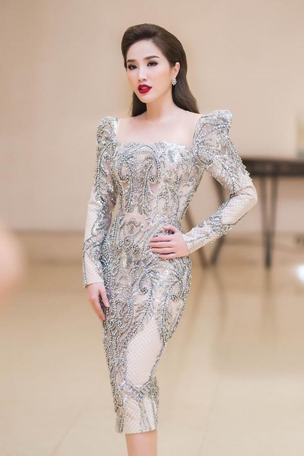 Tái xuất với Ngôi nhà hoa hồng trong đám cưới anh trai, Bảo Thy - Quang Vinh vẫn tình tứ như xưa-4