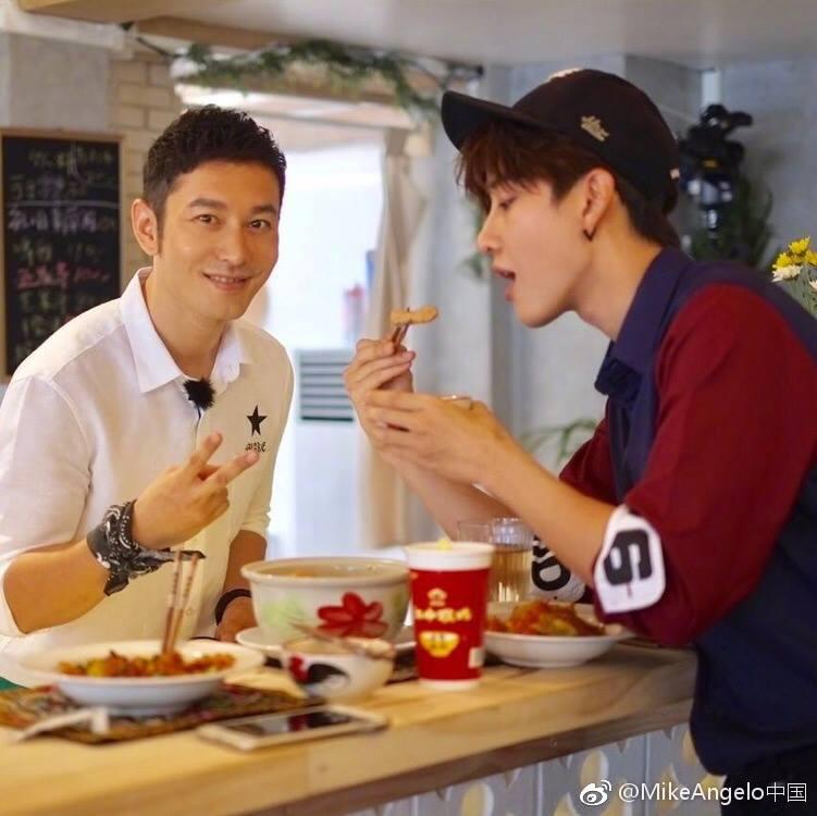 Đã rất lâu rồi Triệu Vy mới lại khoe giọng hát ngọt ngào trên sóng truyền hình-4